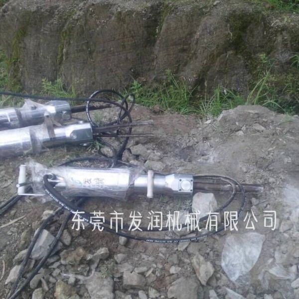 广元液压岩石劈裂棒使用说明