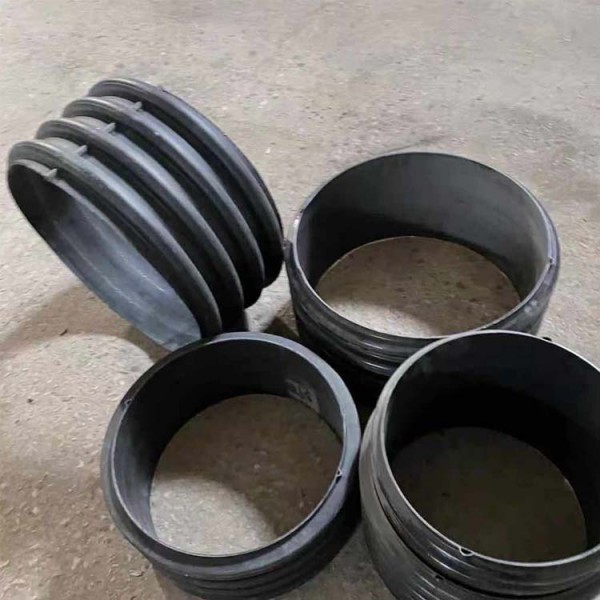 甘肃合作市直径700PE大口直径排水管