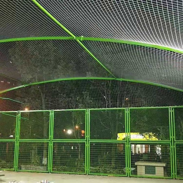 西安市体育场围网 笼式足球场围网 勾花网加工