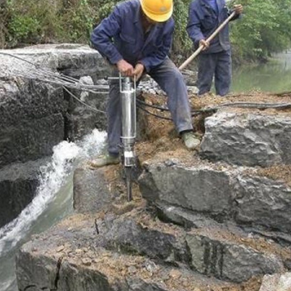 绵阳市安全节能开采石头液压分裂机设备